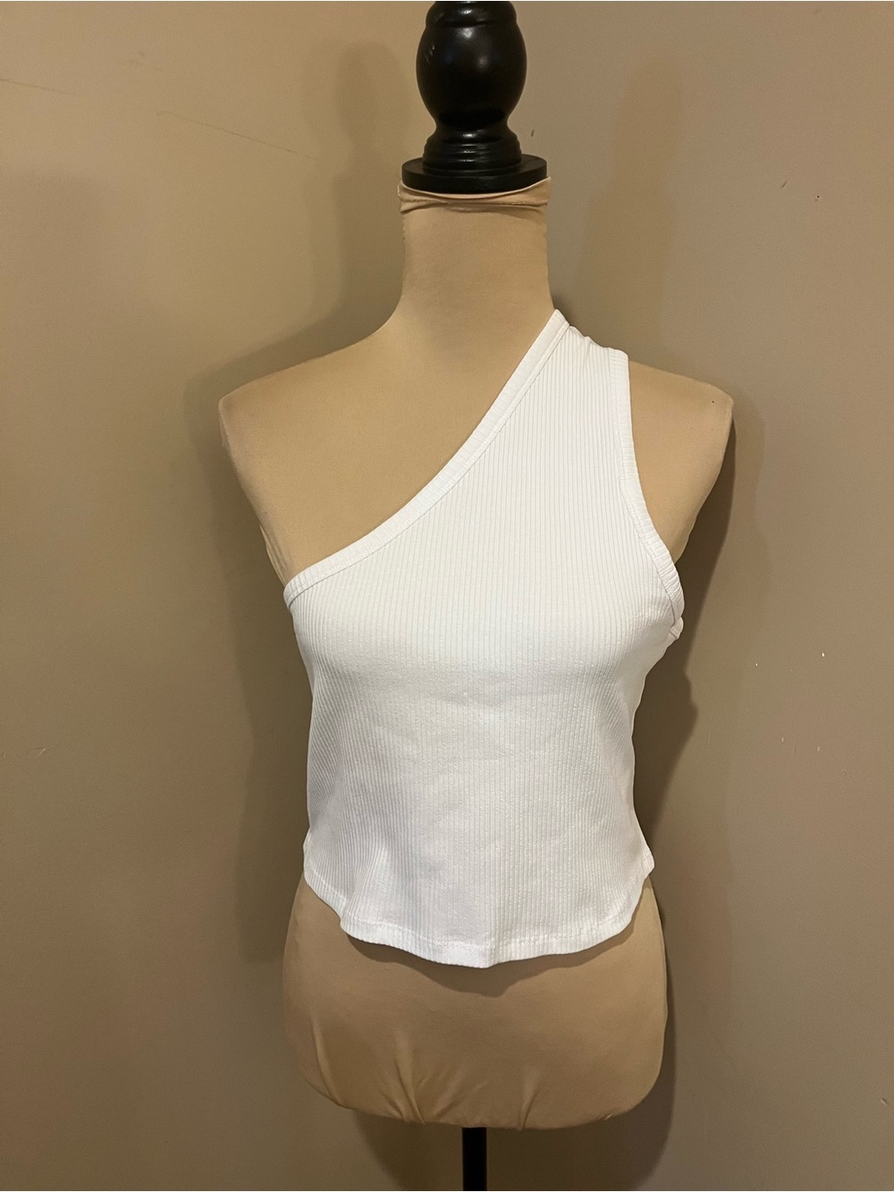 Asymmetrical One-Shoulder White Ribbed Tank